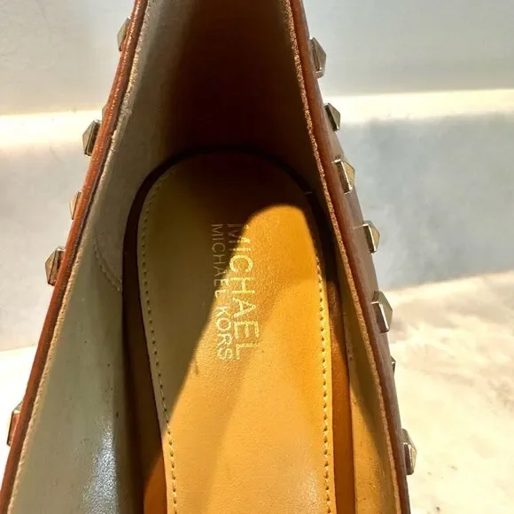 NWOT Michael Kors Pointed Toe Keke Studded Leather Slip-on Pumps Brown Size 7.5 - Picture 6 of 7